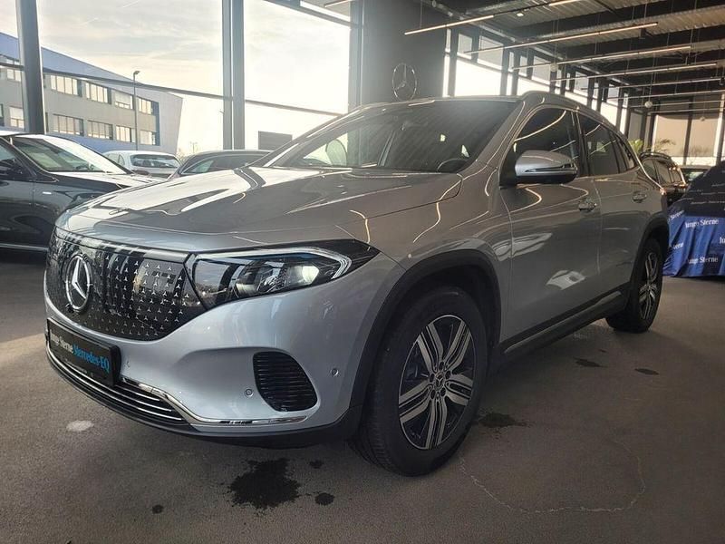 Gebraucht Mercedes EQA350 Advanced Plus 215 kW (293 PS) 2024 Lack hightechsilber SUV