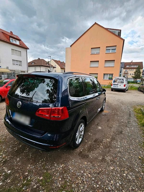 Gebraucht VW Sharan 170 PS (125 kW) 2012 Blau Van / Kleinbus