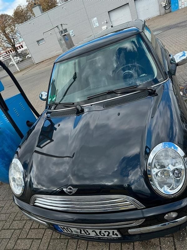 Schwarz Gebraucht 2005 Mini Cooper Kleinwagen | 2.790 € (Superpreis) - Bild 1/4