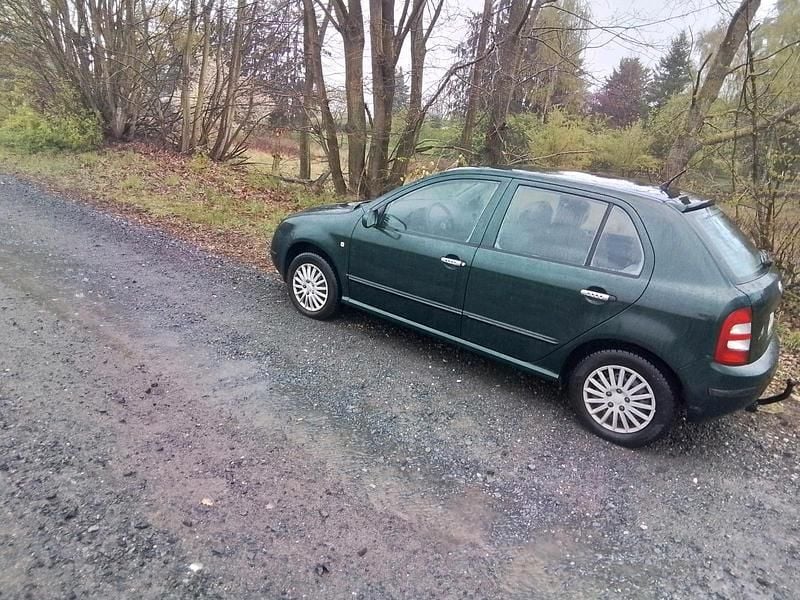 Gebraucht Skoda Fabia 75 PS (55 kW) 2003 Grün Kleinwagen