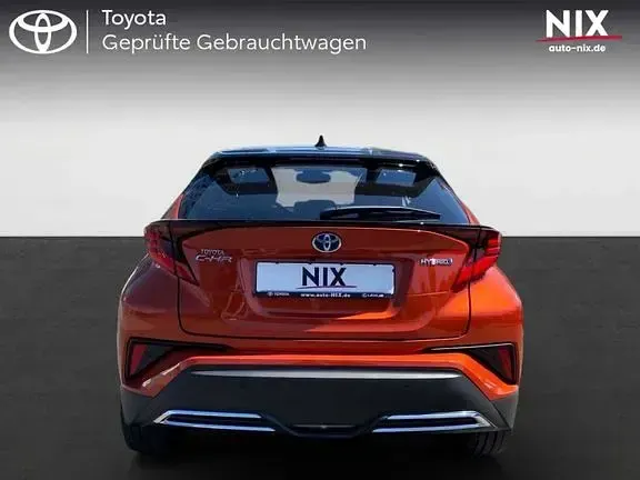 Gebraucht Toyota C-HR Basis 184 PS (135 kW) 2020 Infernoorange metallic / dach schwarz SUV