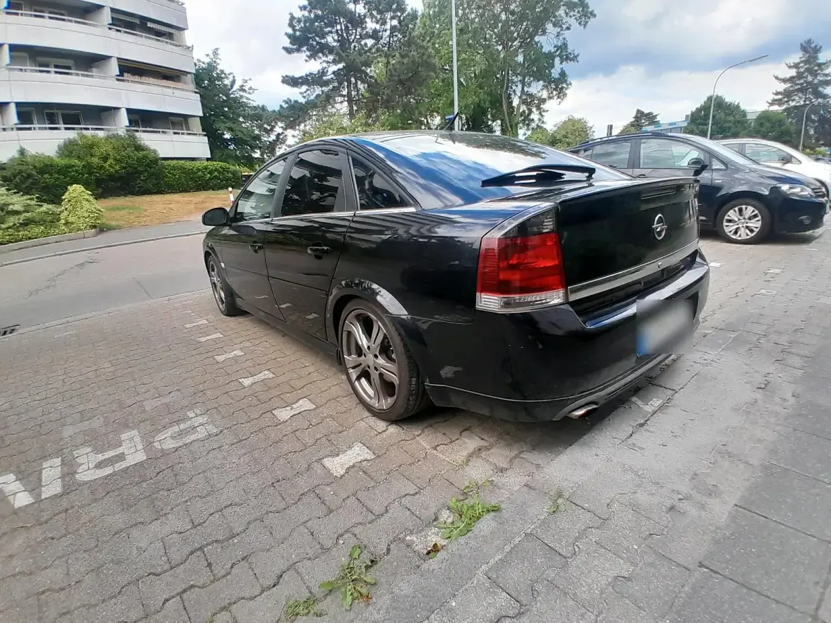 Gebraucht Opel Vectra GTS 147 PS (108 kW) 2003 Schwarz Limousine