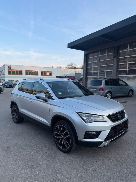 Gebraucht Seat Ateca XCELLENCE 150 PS (110 kW) 2019 Silber SUV