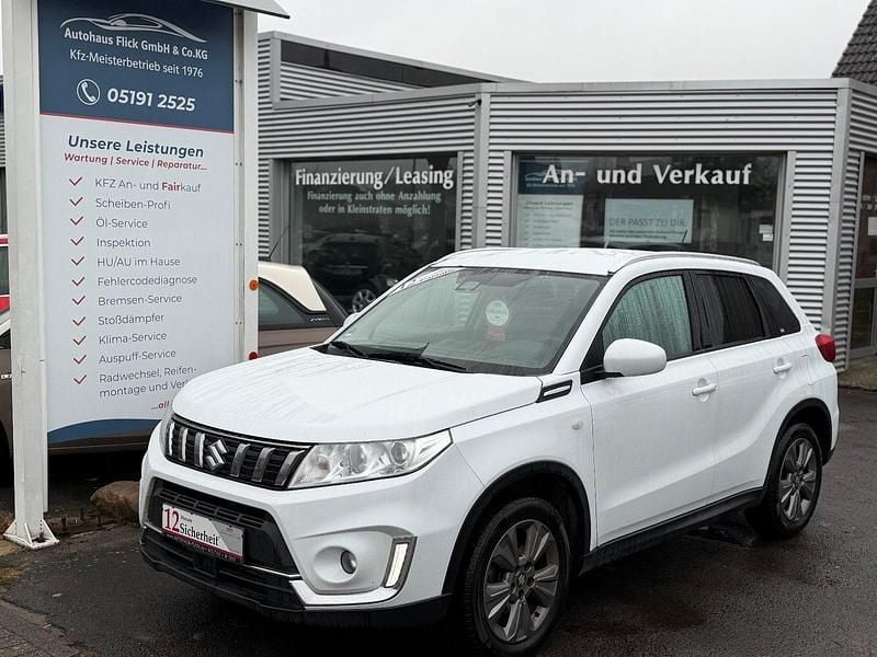 Gebraucht Suzuki Vitara Comfort 111 PS (81 kW) 2019 Weiß SUV