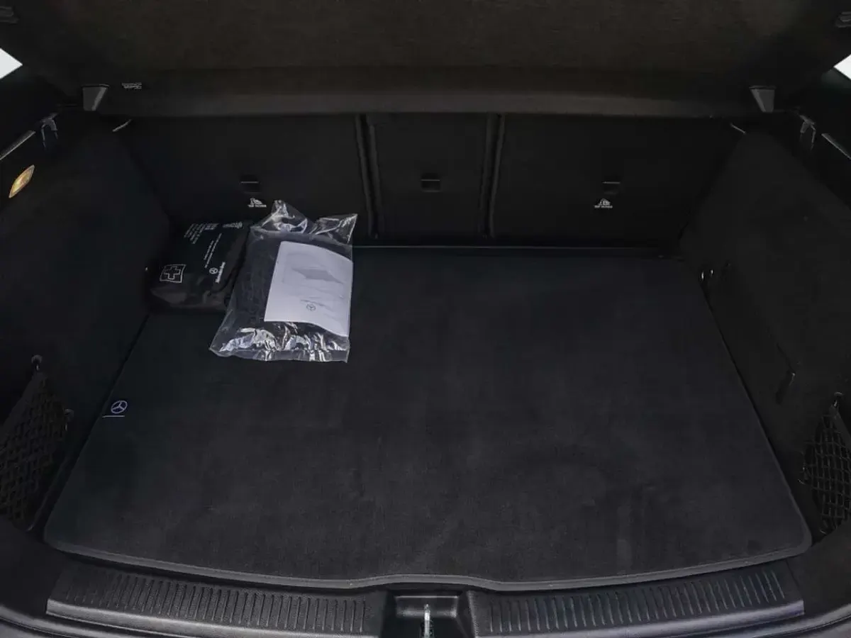 Gebraucht Mercedes B180 Advanced 116 PS (85 kW) 2025 Unilack polarweiß Kleinwagen