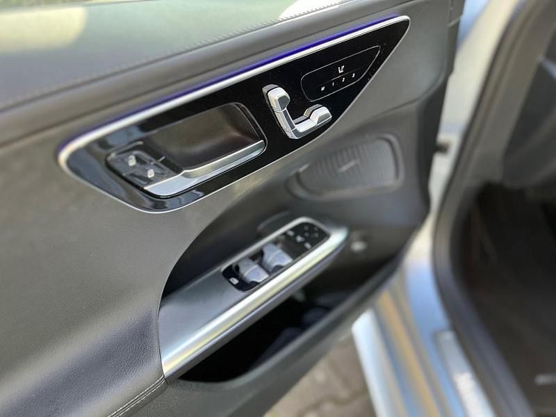 Gebraucht Mercedes C200 Night 204 PS (150 kW) 2025 Silber Limousine