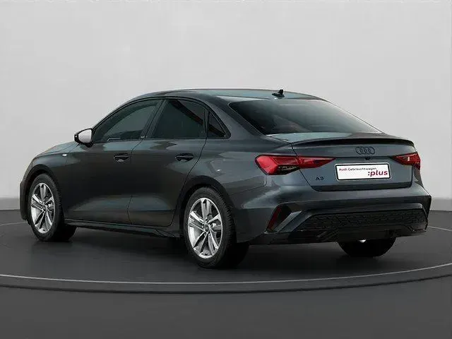 Gebraucht Audi A3 S-Line 150 PS (110 kW) 2025 Grau Limousine