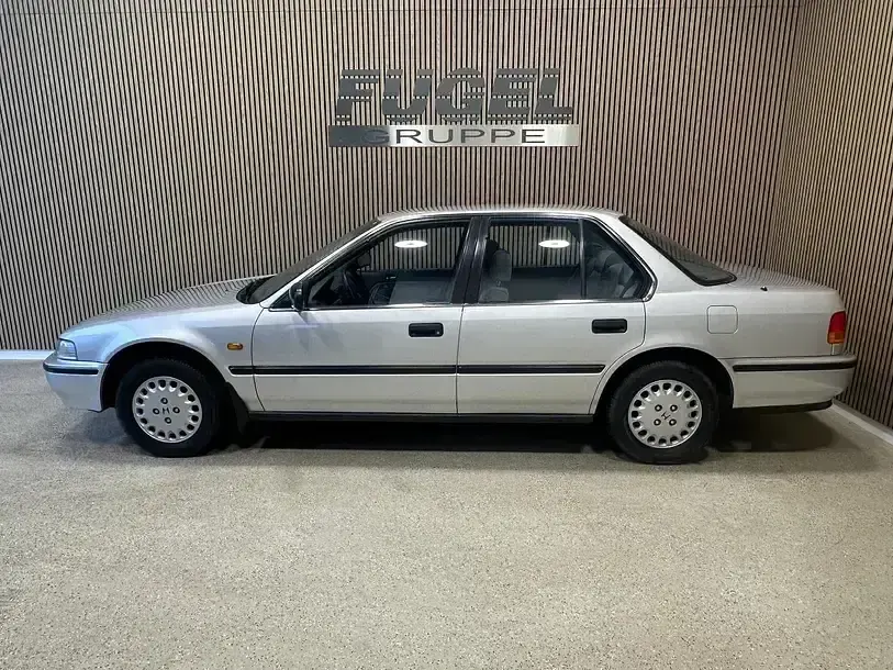 Gebraucht Honda Accord 110 PS (80 kW) 1992 Silber Limousine