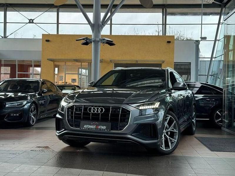 Daytonagrau perleffekt Gebraucht 2019 Audi Q8 Advanced SUV | 56.999 € (Teuer) - Bild 1/4