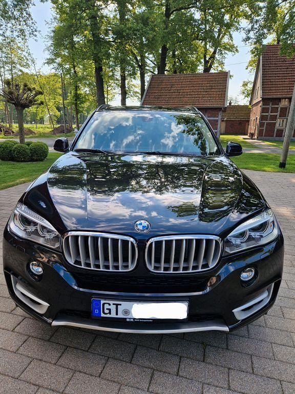 Schwarz Gebraucht 2016 BMW X5 Sport Line SUV | 22.999 € (Superpreis) - Bild 1/4