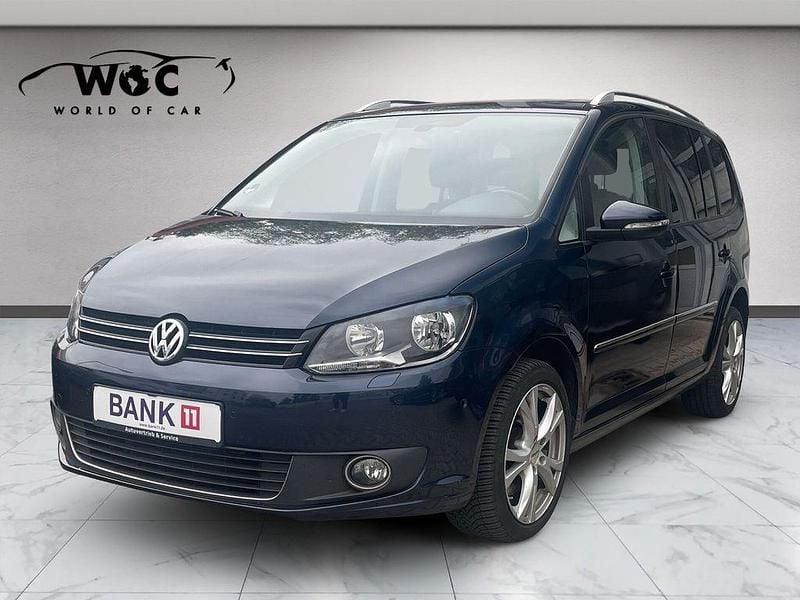 Night blue metallic Gebraucht 2015 VW Touran Highline Van / Kleinbus | 14.490 € (Superpreis) - Bild 1/4