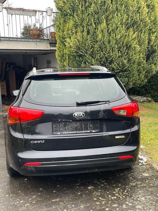 Gebraucht Kia Ceed GT 136 PS (100 kW) 2016 Schwarz Kombi