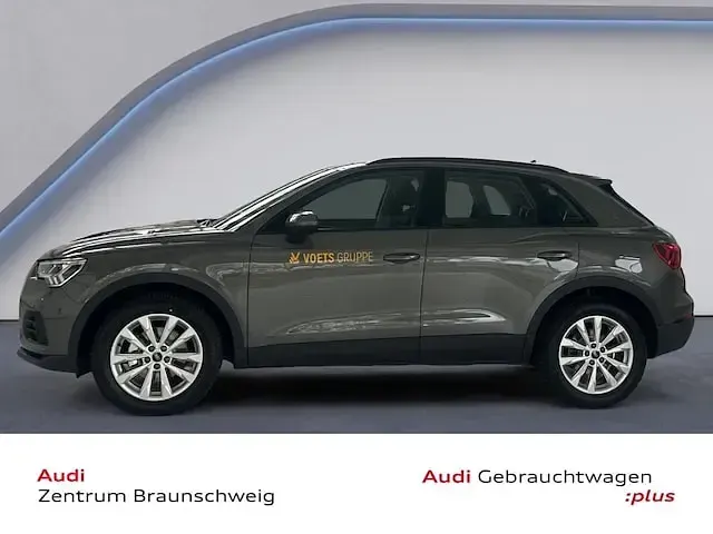Gebraucht Audi Q3 Comfort 150 PS (110 kW) 2025 Chronosgrau metallic SUV