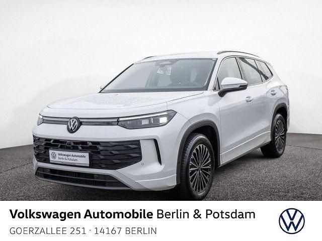 Oryxweiß perlmutteffekt Gebraucht 2025 VW Tayron Life SUV | 44.888 € (Superpreis) - Bild 1/4