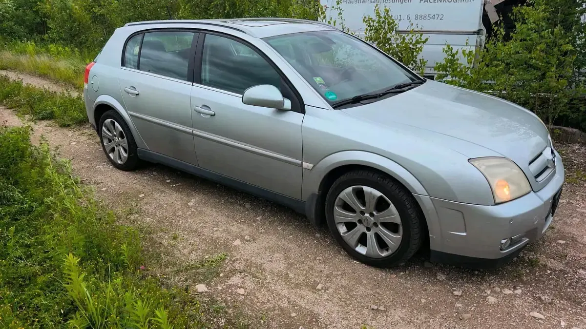 Gebraucht Opel Signum 155 PS (114 kW) 2004 Silber Kleinwagen