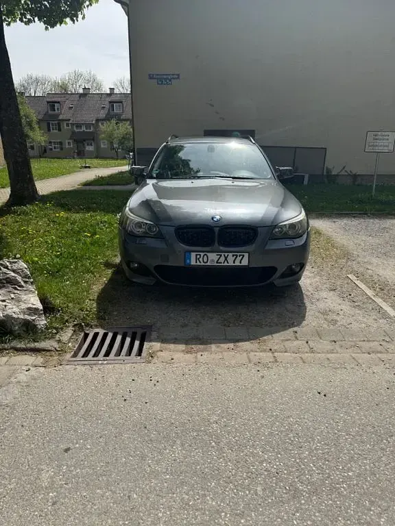 Second-hand BMW 525 177 CP (130 kW) 2004 Gri Break