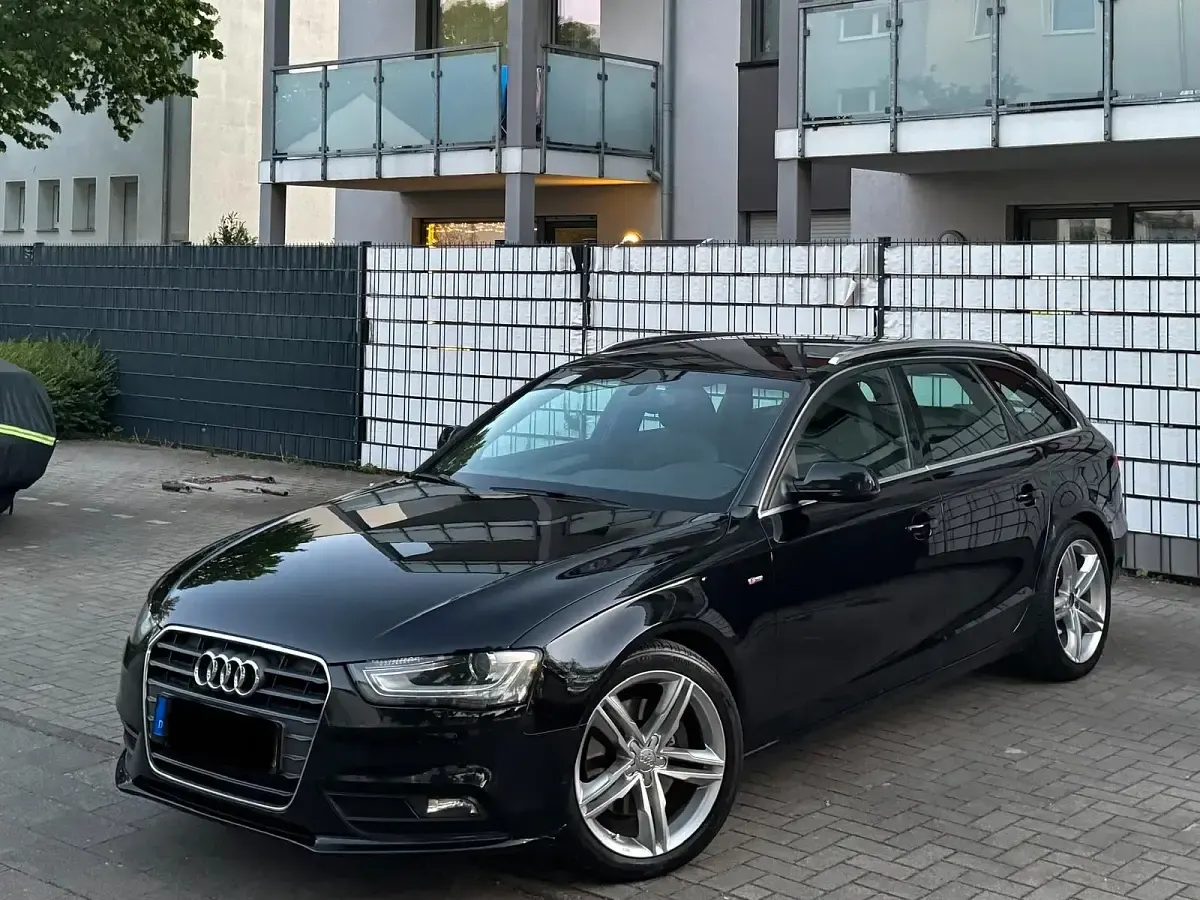 Second-hand Audi A4 S-Line 204 CP (150 kW) 2013 Negru Break