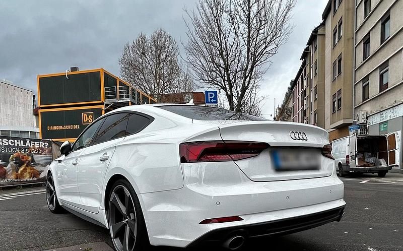 Gebraucht Audi A5 S-Line 190 PS (139 kW) 2019 Weiß Coupé