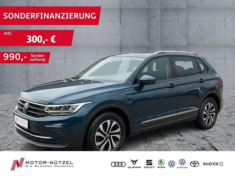 Gebraucht VW Tiguan Active 150 PS (110 kW) 2022 Nightshade blue metallic SUV
