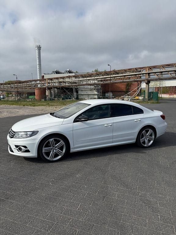 Second-hand VW CC 184 CP (135 kW) 2016 Alb Berlinǎ