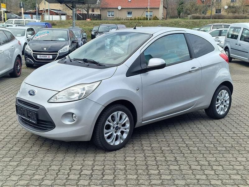 Gebraucht Ford Ka Titanium 69 PS (50 kW) 2009 Silber Kleinwagen