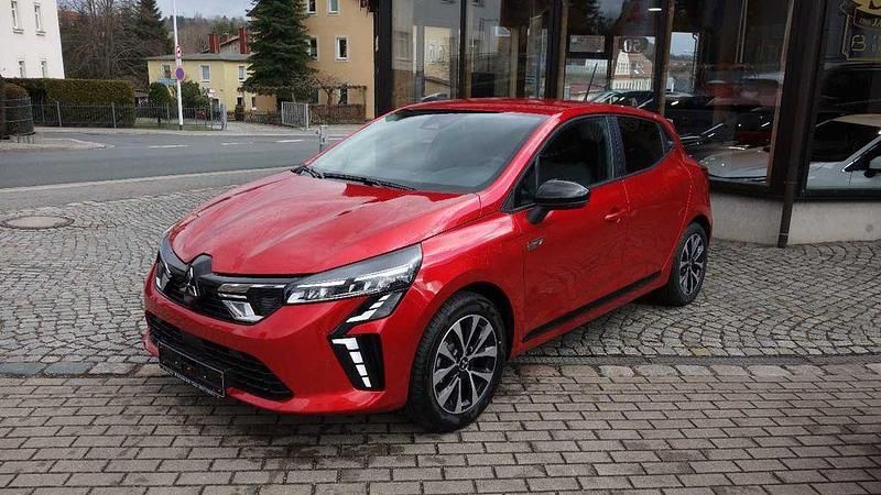 Neu Mitsubishi Colt Plus 67 PS (49 kW) 2025 Aurorarot Kleinwagen