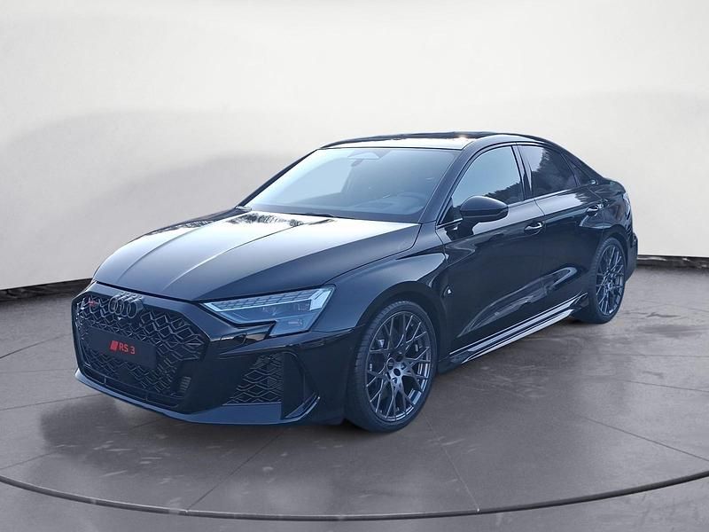 Neu Audi RS3 Advanced 400 PS (294 kW) 2026 Schwarz Limousine