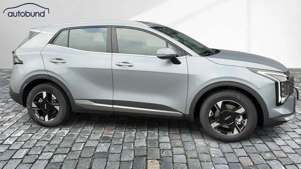 Neu Kia Sportage Urban 150 PS (110 kW) 2026 Silber SUV