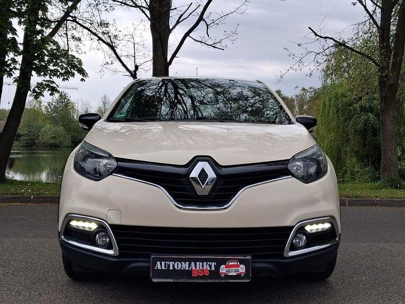 Second-hand Renault Captur Dynamique 90 CP (66 kW) 2015 Alb SUV