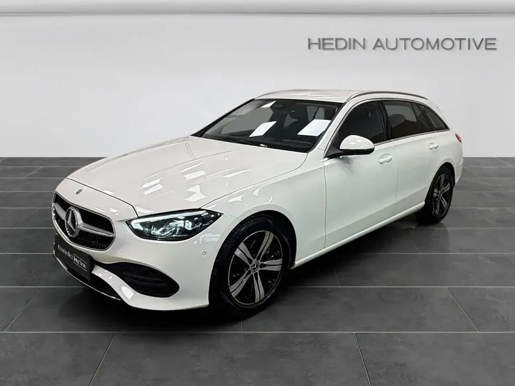 Gebraucht Mercedes C180 Avantgarde 170 PS (125 kW) 2025 Weiß Kombi