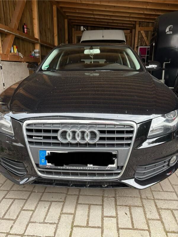 Schwarz Gebraucht 2011 Audi A4 S-Line Kombi | 7.500 € (Superpreis) - Bild 1/4