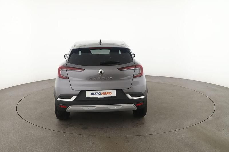 Gebraucht Renault Captur Techno 140 PS (102 kW) 2024 Grau SUV