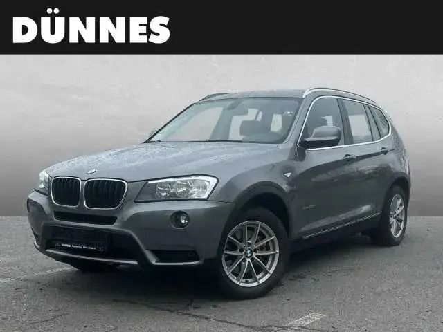 Grau (spacegrau metallic) Gebraucht 2012 BMW X3 Shadowline SUV | 14.990 € (Teuer) - Bild 1/4