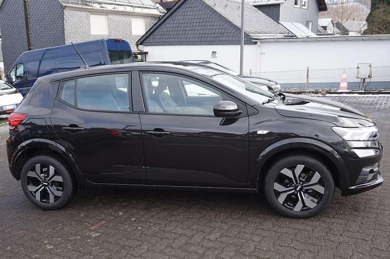 Gebraucht Dacia Sandero Expression 91 PS (66 kW) 2025 Perlmuttschwarz Limousine