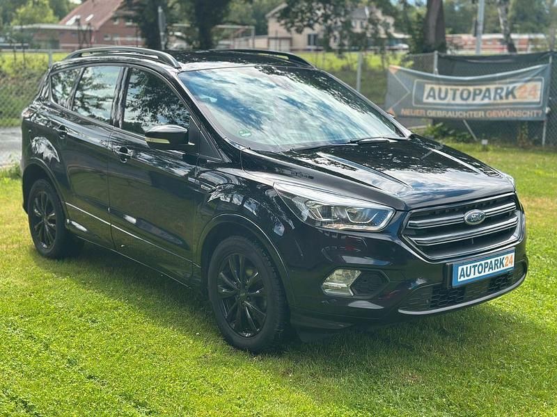 Schwarz Gebraucht 2018 Ford Kuga ST-Line SUV | 10.999 € (Guter Preis) - Bild 1/3