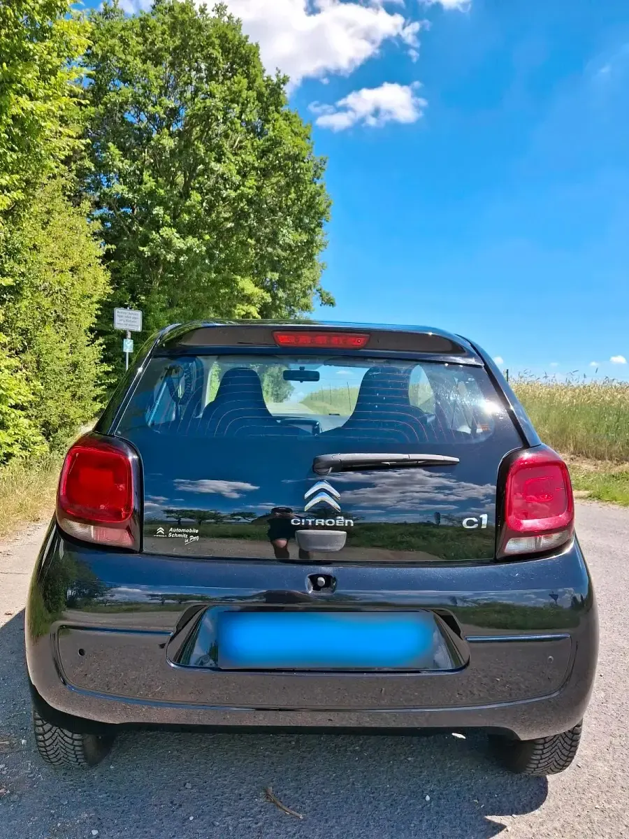 Gebraucht Citroën C1 69 PS (50 kW) 2015 Schwarz Kleinwagen