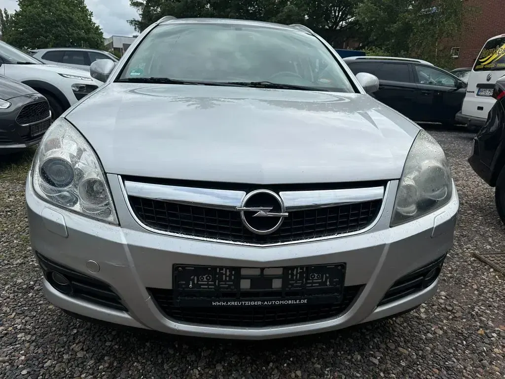Gebraucht Opel Vectra Sport 230 PS (169 kW) 2005 Silber Limousine