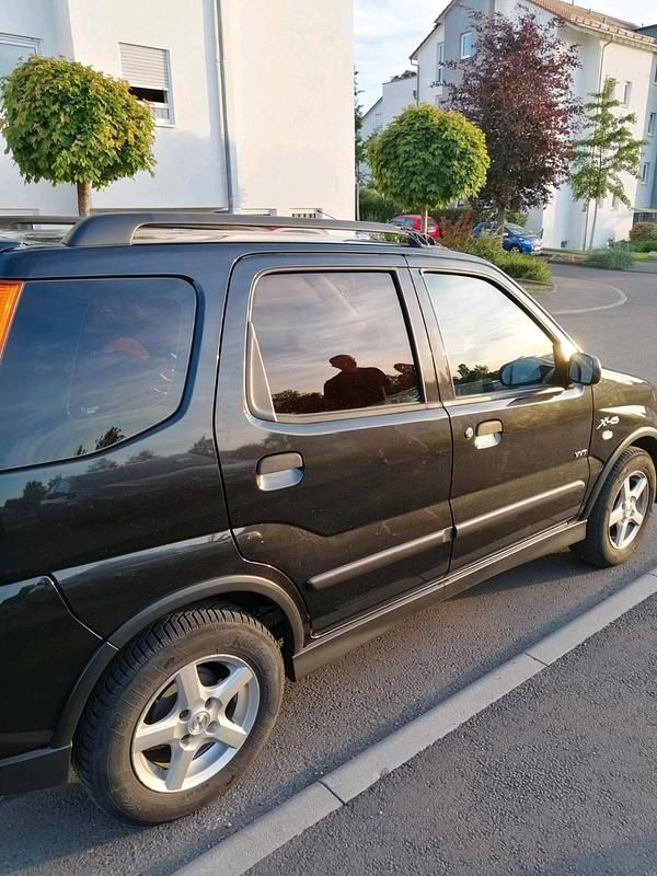Schwarz Gebraucht 2007 Suzuki Ignis Kleinwagen | 3.100 € - Bild 1/4
