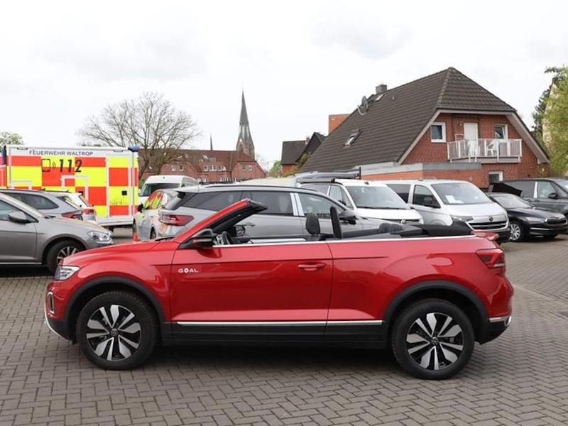 Gebraucht VW T-Roc Goal 150 PS (110 kW) 2025 Kings red metallic SUV