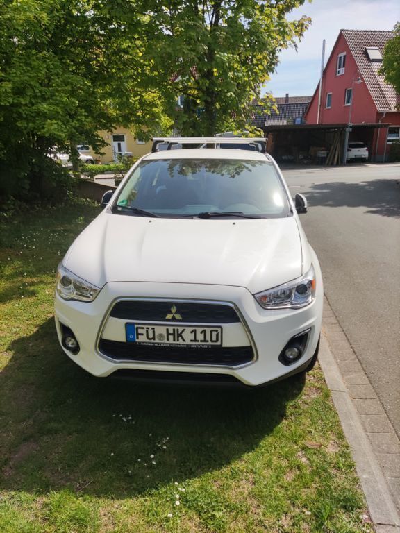 Weiß Gebraucht 2015 Mitsubishi ASX Diamant Edition SUV | 10.500 € (Guter Preis) - Bild 1/4