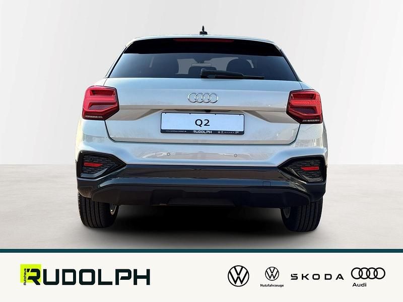 Neu Audi Q2 Advanced Plus 150 PS (110 kW) 2026 Tausilber metallic SUV