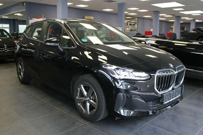 Schwarz Gebraucht 2022 BMW 218 Limousine | 23.980 € (Guter Preis) - Bild 1/4