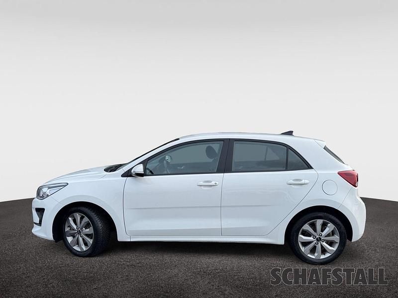 Gebraucht Kia Rio Vision 83 PS (61 kW) 2022 Weiß Limousine