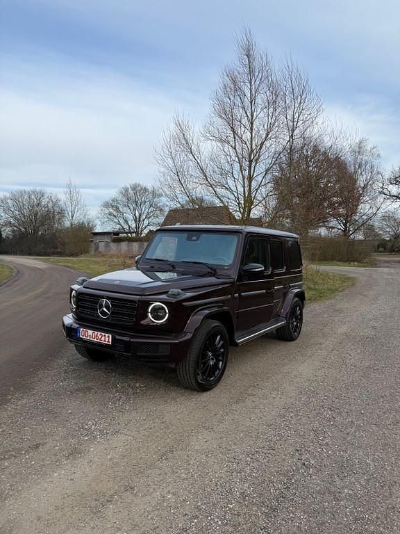 Rot Gebraucht 2021 Mercedes G500 SUV | 140.499 € (Teuer) - Bild 1/4