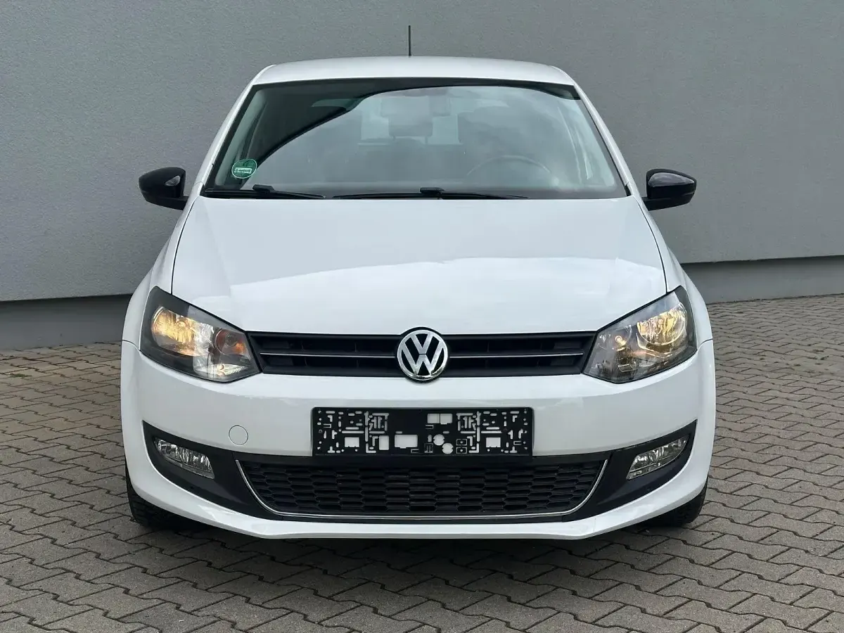 Gebraucht VW Polo Style 69 PS (50 kW) 2012 Weiß Kleinwagen