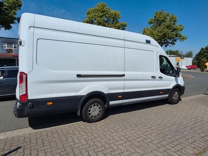 Gebraucht Ford Transit Trend 180 PS (132 kW) 2015 Andere Limousine
