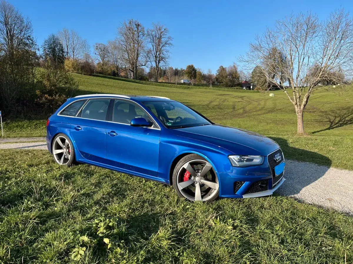 Gebraucht Audi RS4 450 PS (330 kW) 2015 Blau Kombi
