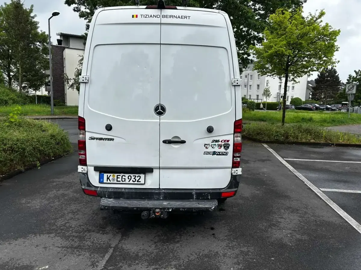 Gebraucht Mercedes Sprinter 163 PS (119 kW) 2012 Weiß Van