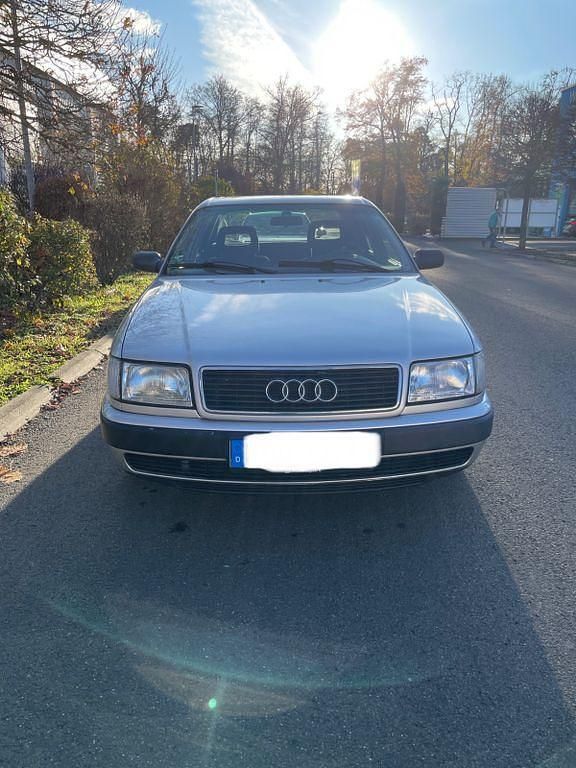 Silber Gebraucht 1992 Audi 100 Limousine | 4.450 € - Bild 1/4
