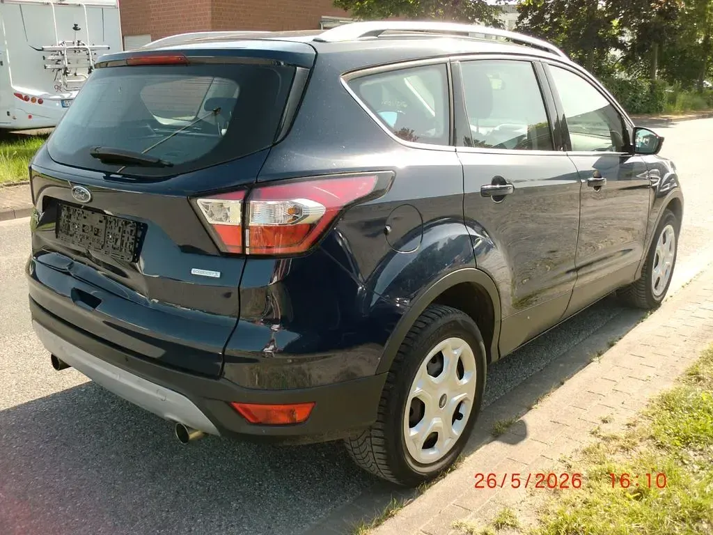 Używany Ford Kuga Business Edition 150 KM (110 kW) 2017 Niebieski SUV
